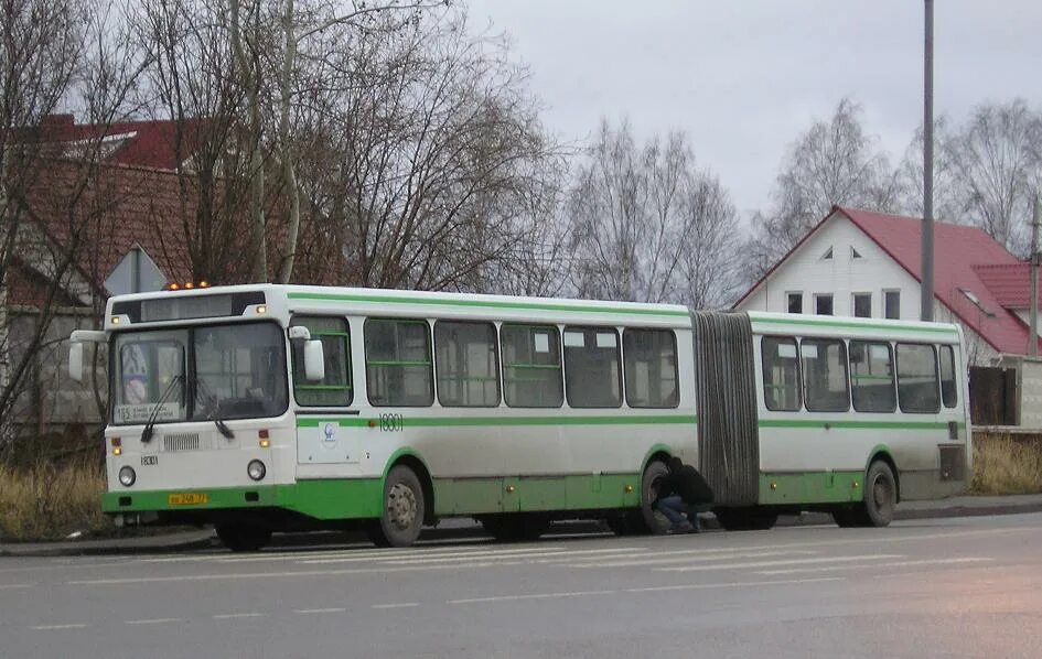 15 апреля автобусы. ЛИАЗ-5256.15. ЛИАЗ 5256 автопарк. ЛИАЗ 677 15 Автобусный парк. ЛИАЗ 6212 списанный.