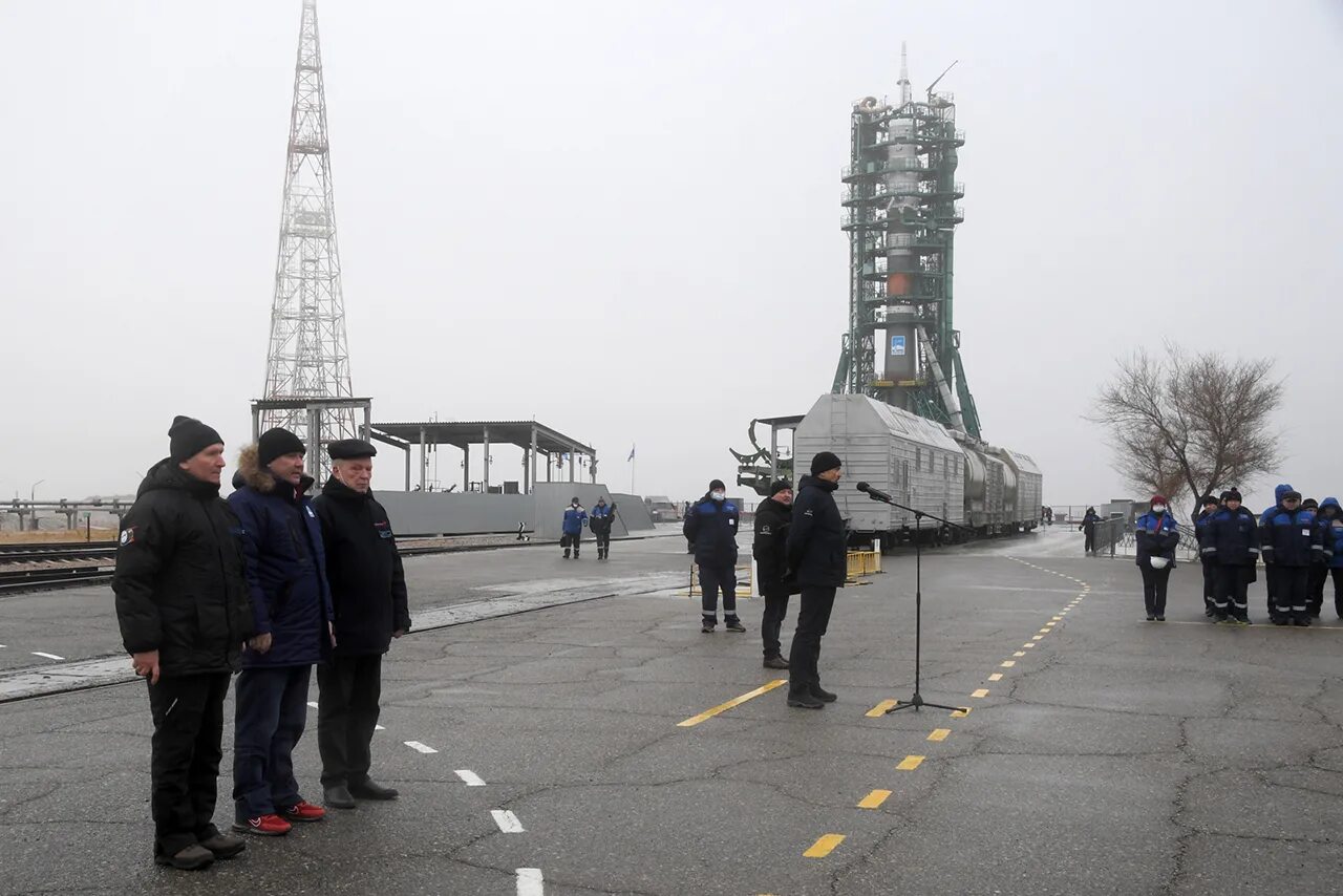 Старт космического корабля сегодня с байконура