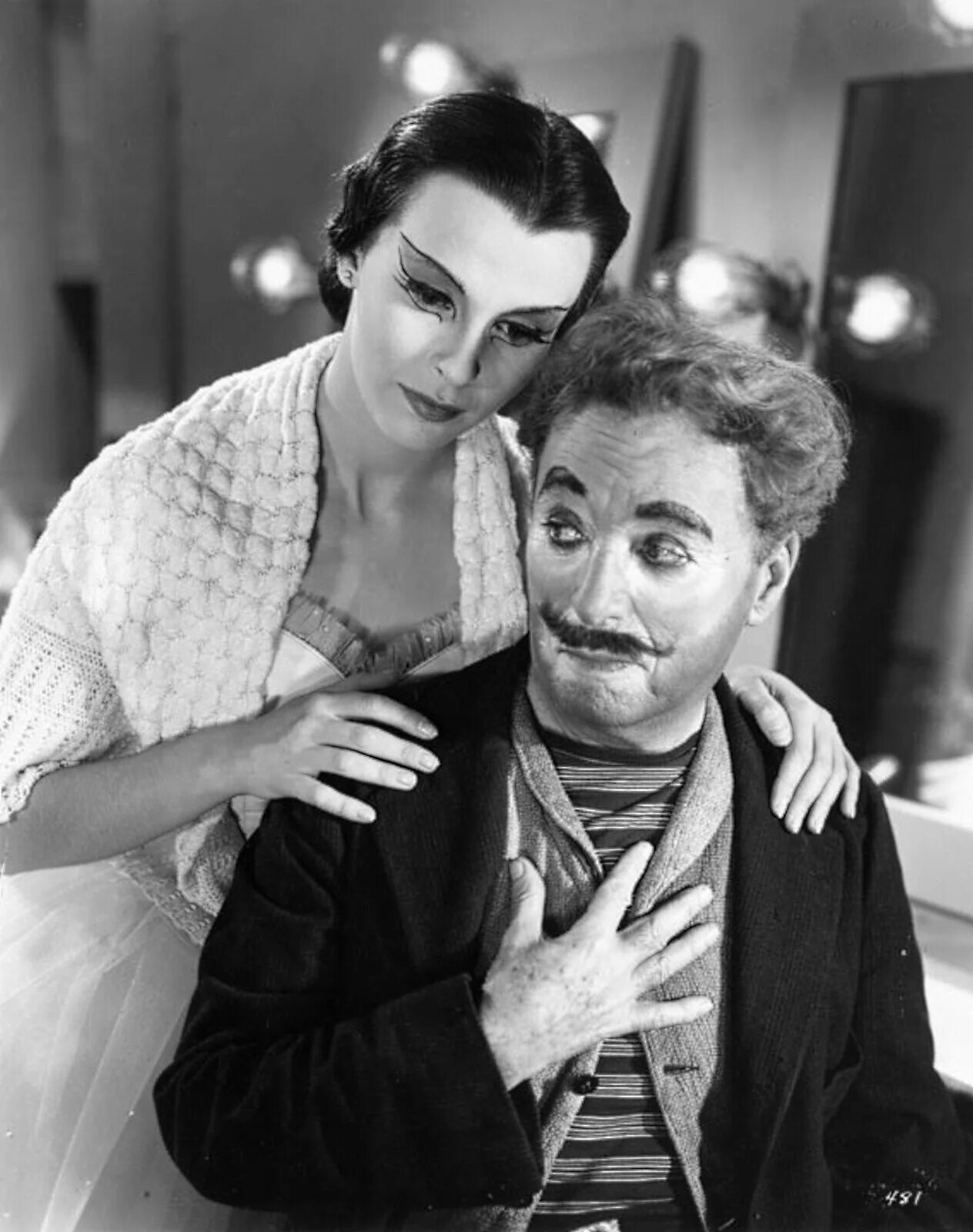 огни рампы фильм чарли чаплина. чарли чаплин limelight. чарли чаплин огни рампы. огни рампы фильм. огни рампы фильм чарли чаплина.