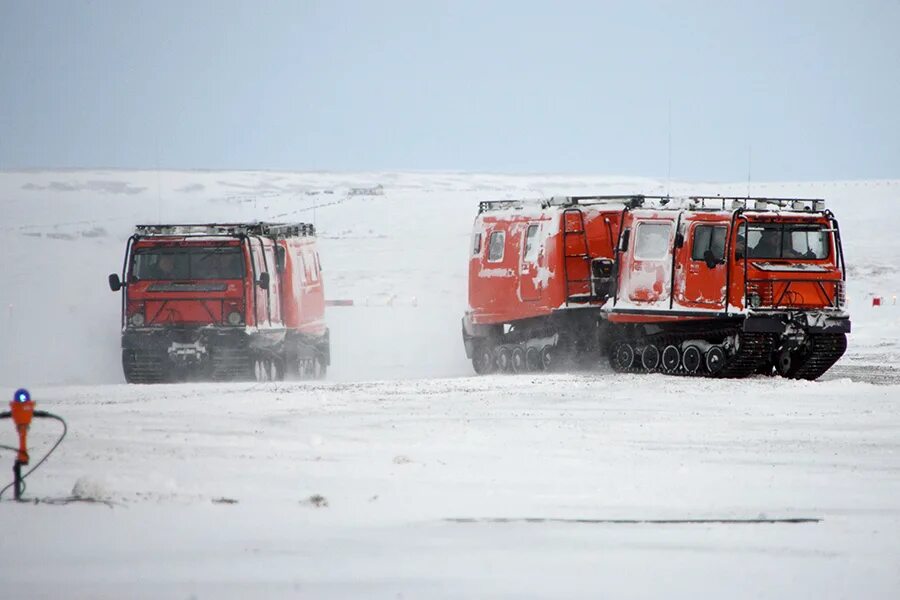 Котельный образ. Остров котельный военная база. остров котельный фото. мурманская область остров котельный. климат остров котельный.