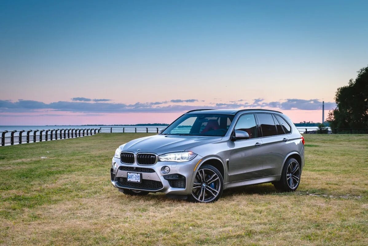 BMW x5m 2015. BMW x5 ф 15. БМВ х5 ф15 2015. БМВ х5 АМГ. Бмв х5 ф15 купить