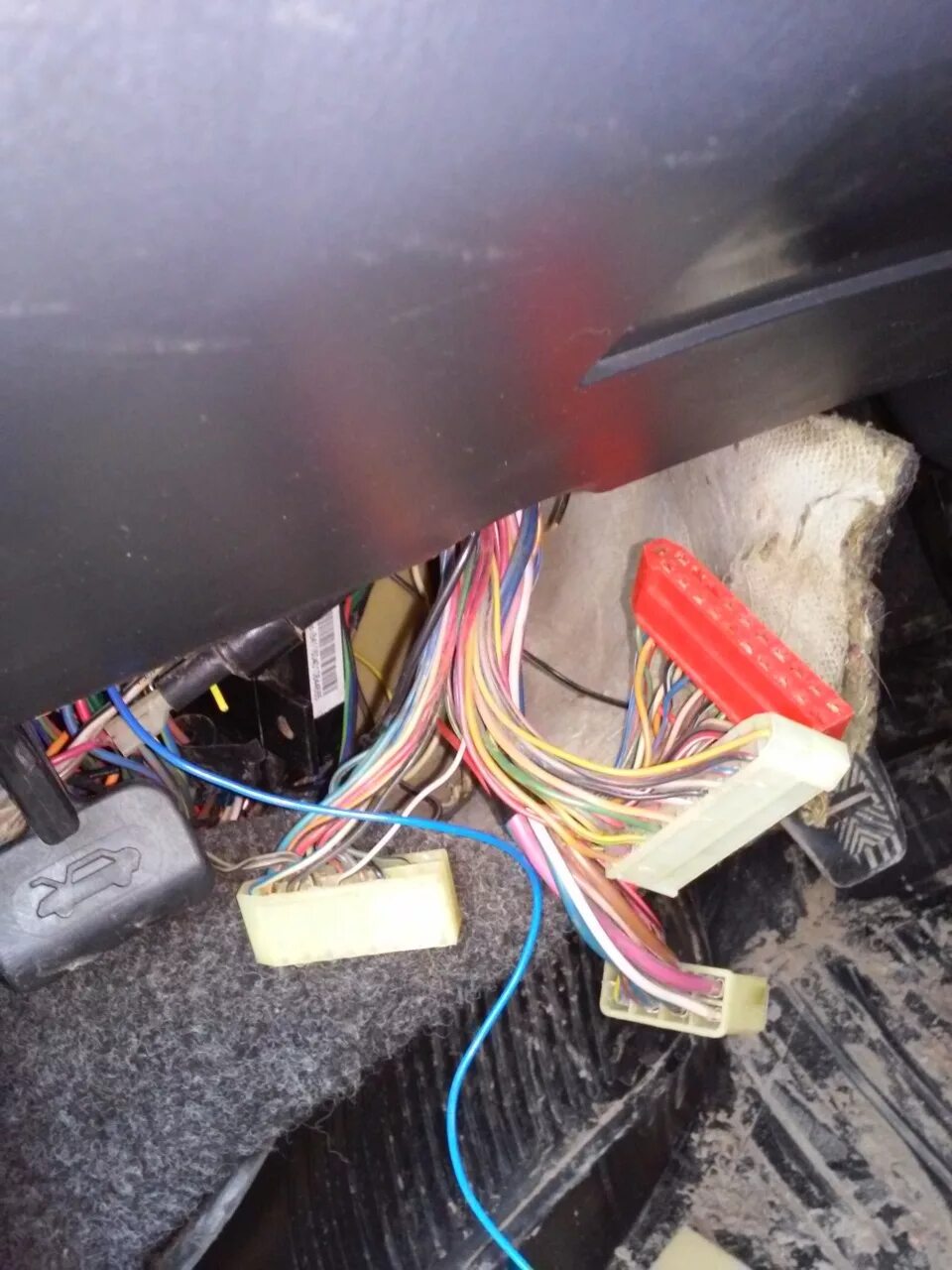 2114 провода туманки. Проводка туманок ваз 2114. подключить птф ваз 2114. подключить туманки ваз 2114. кнопка противотуманок ваз 2114.