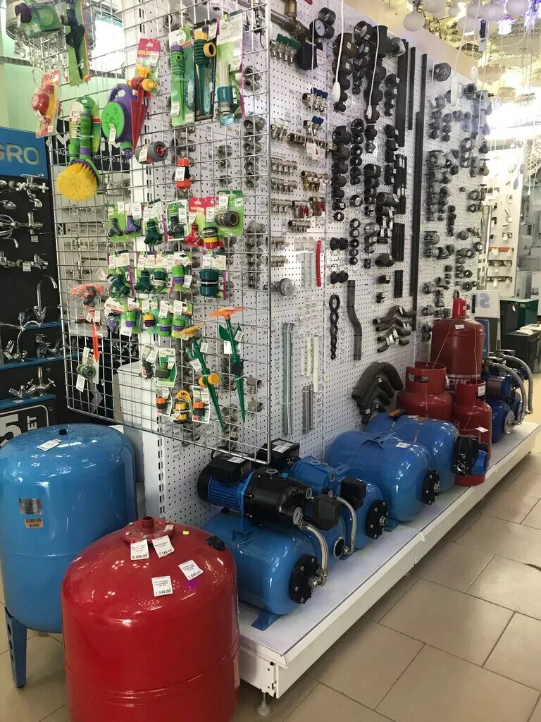 магазин электрики сергиев посад скобяное шоссе. магазин электрики сергиев. электротовары сергиев. магазин электромонтаж в москве на 7 парковой. ассортимент электротоваров.