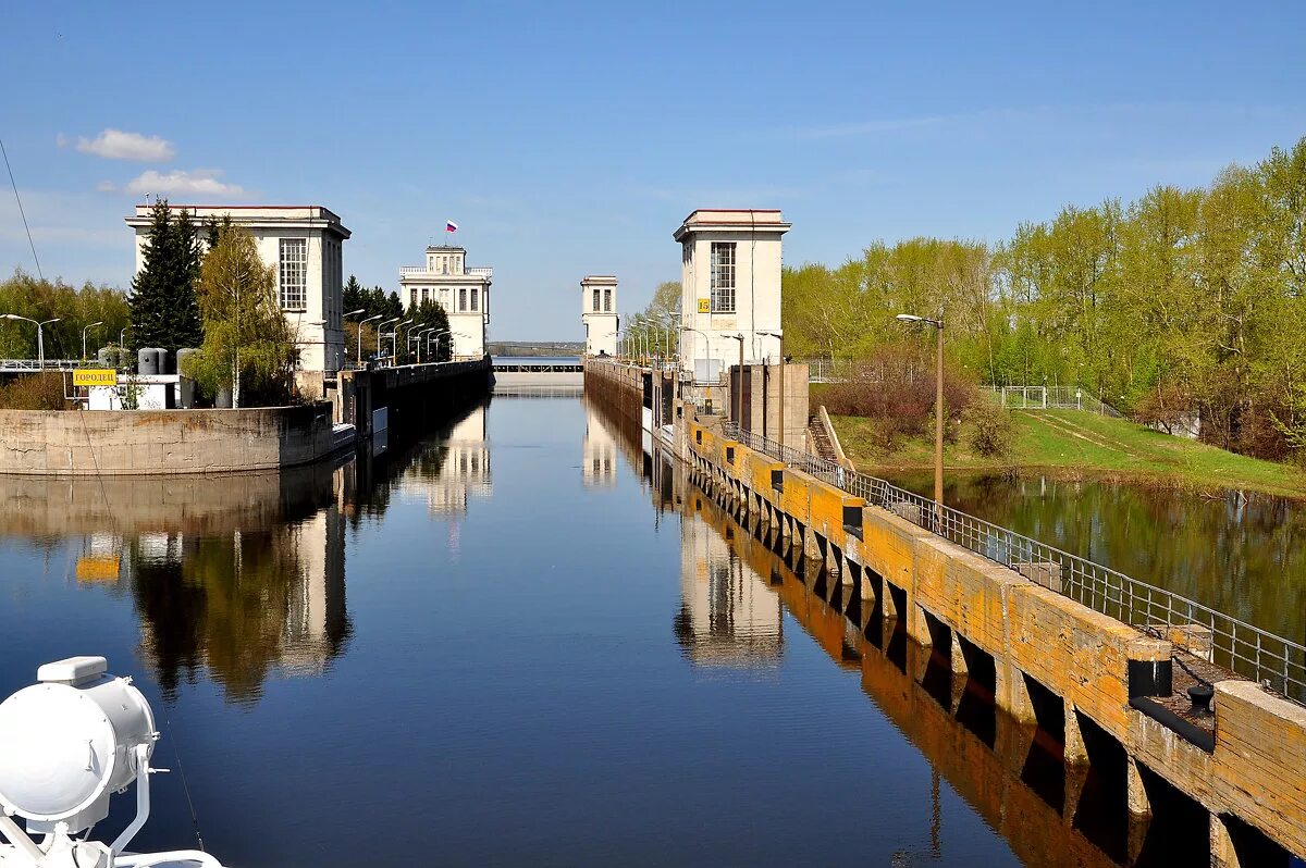 Шлюз фото. Шлюз на Волге Городец. Шлюзы Городецкого гидроузла. Городецкий гидроузел шлюзы 15-16. Городецкий Нижегородский шлюз.