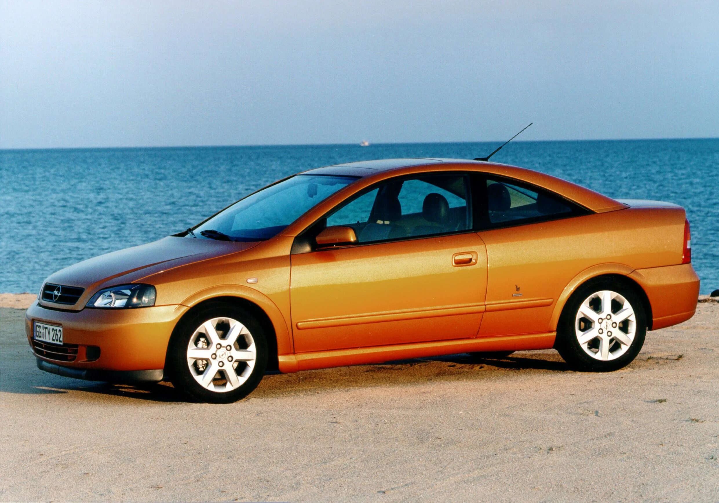 Купе 2000 годов. Opel Astra Coupe 2000. Opel Astra Coupe 2003. Opel Astra Coupe 2002.