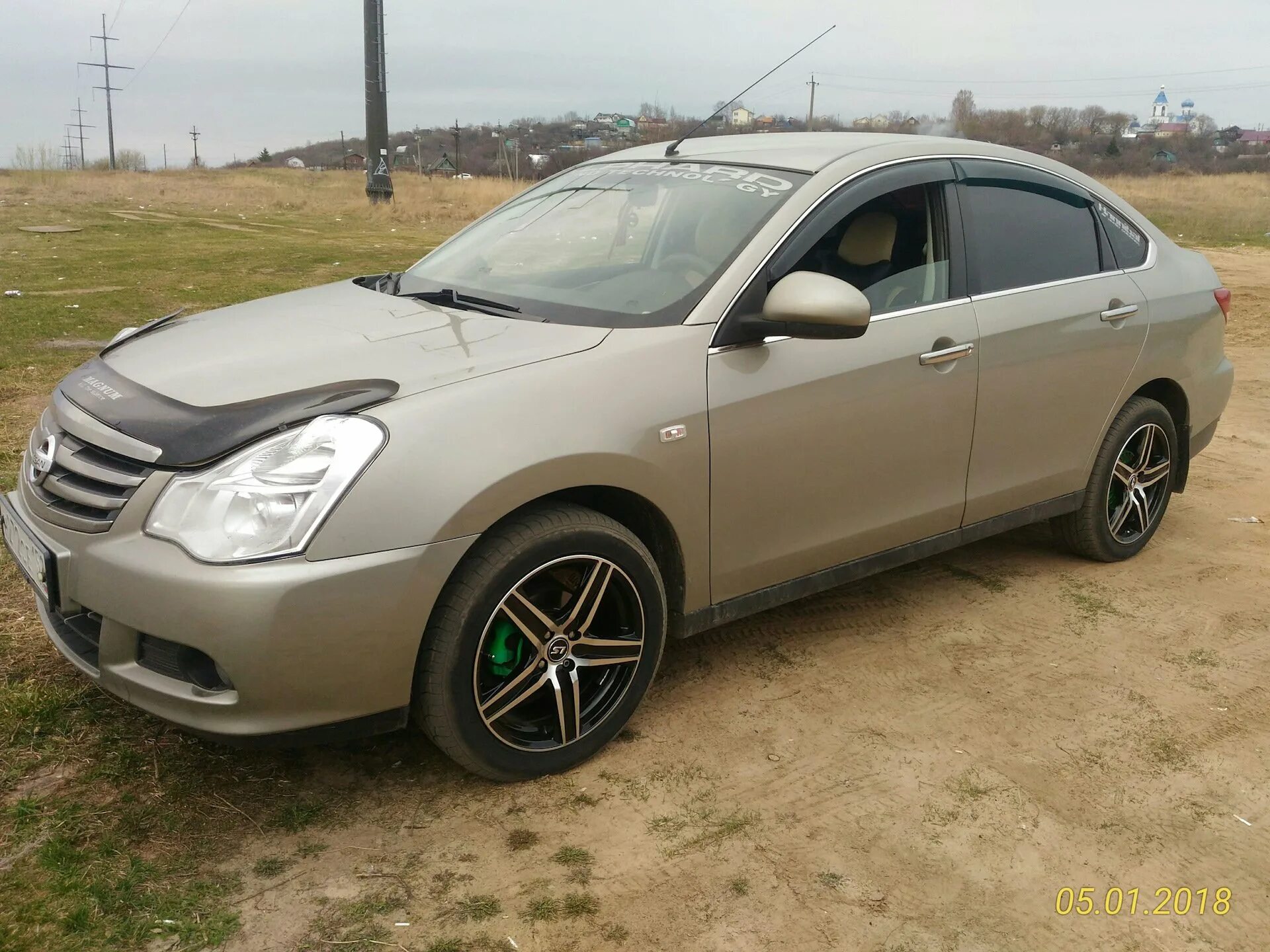 Nissan alim g 15 r17. Ниссан Альмера на литье g15. R17 колёса на Nissan Almera. Almera g15 r17.