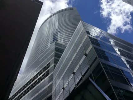 W st