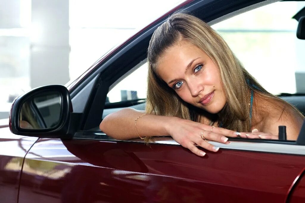 женщина номер 6