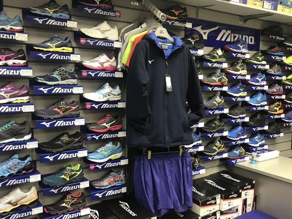 спорт омск каталог товаров. коллектив спортивного магазина. спорт омск каталог товаров. омск улица перелёта 5 фарцовщик. чемпион спортивные товары.