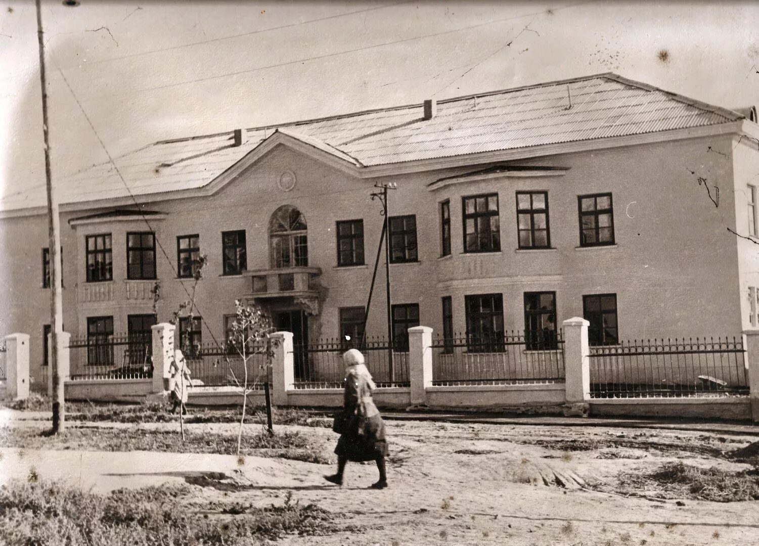 Поселок октябрьский время. Новочеркасск Октябрьский район. Октябрьский (Новочеркасск). Новочеркасск ДК поселка Октябрьский. Посёлок Октябрьский Новочеркасск население.