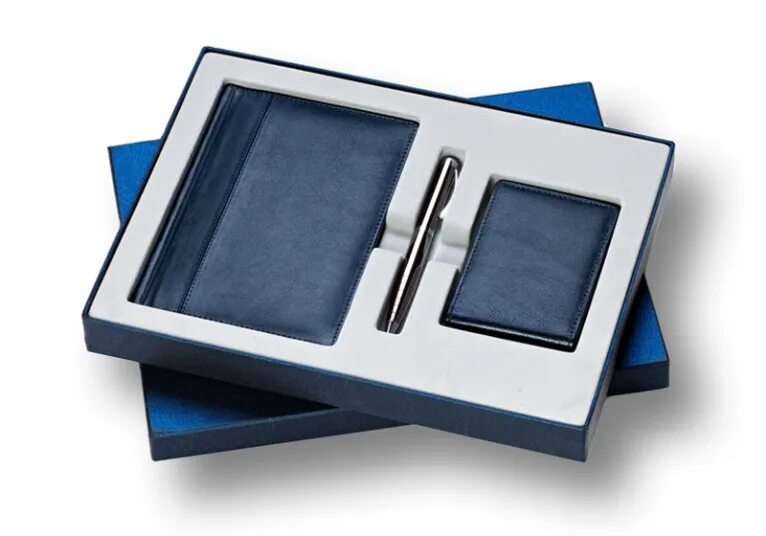 Набор блокнот ежедневник. Подарочный набор с блокнотом. Набор флешка блокнот ручка. Подарочный набор с ежедневником. Корпоративная сувенирная продукция.