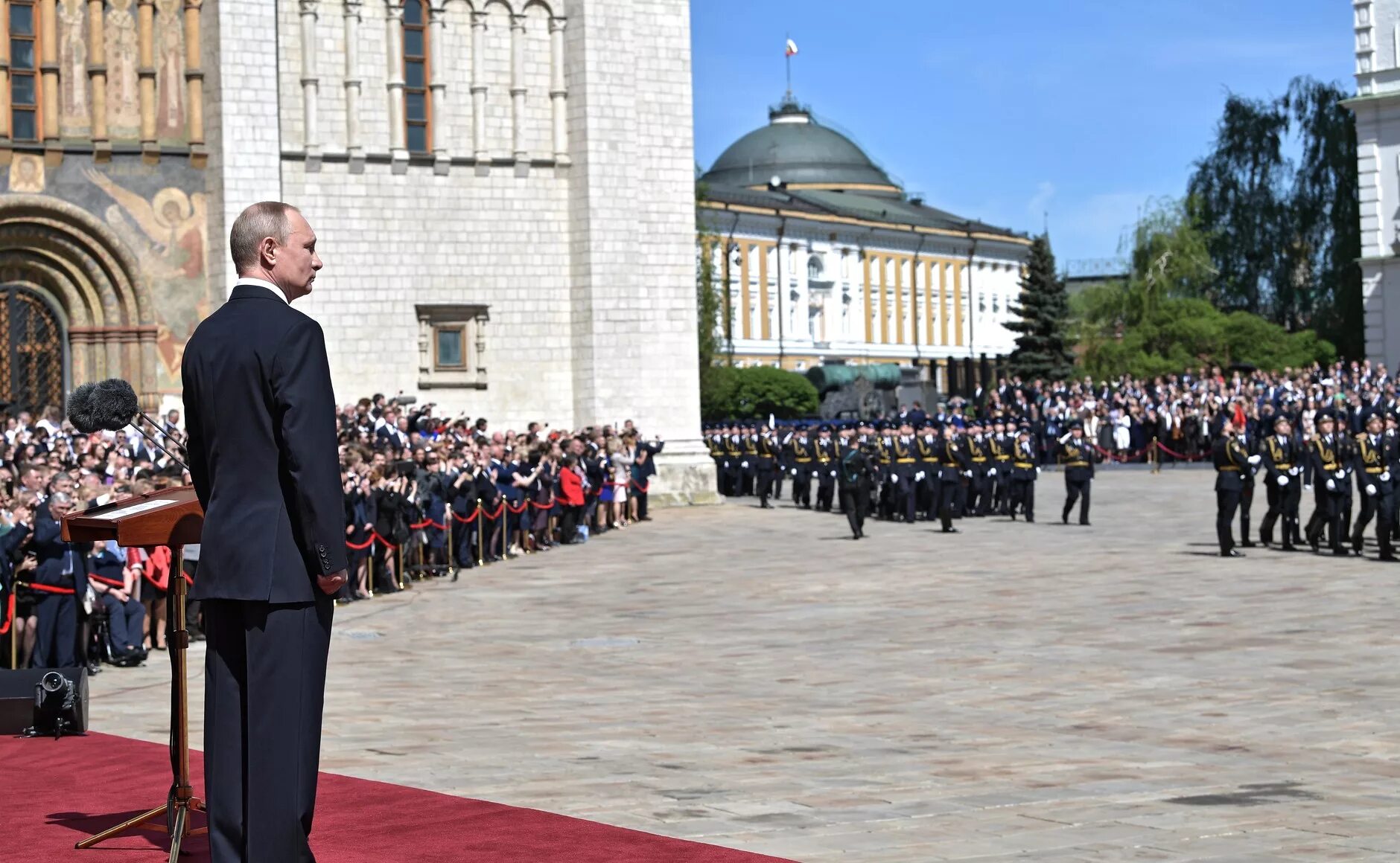 Инаугурация. Инаугурация Путина Соборная площадь. Инаугурация Путина 2018 президентский полк. Владимир Путин на Соборной площади. Инаугурация Путина 2000 президентский полк.