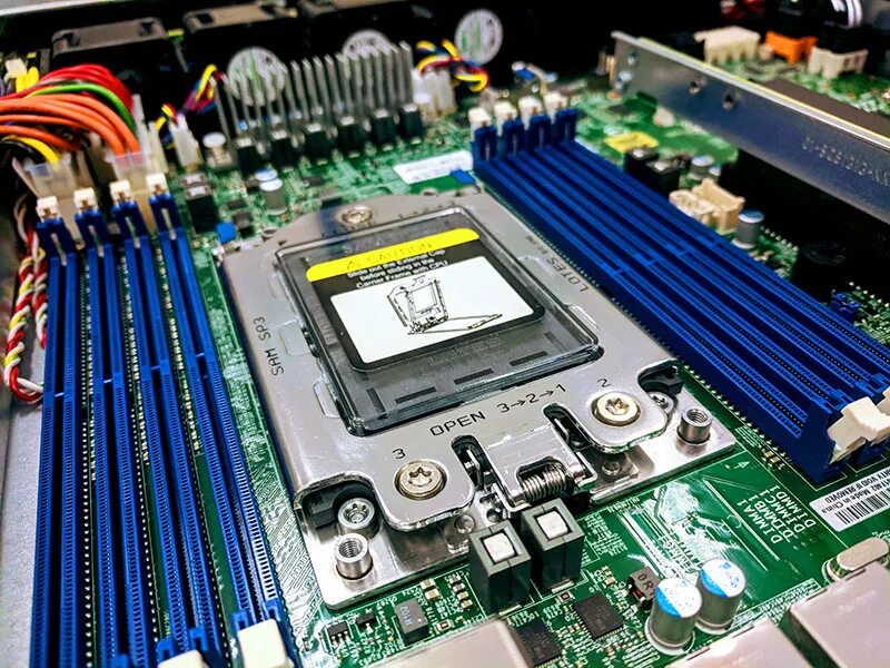 Amd server