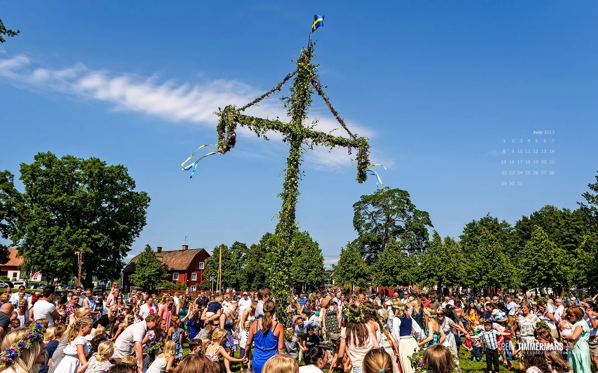 Праздник середины лета. Мидсаммер шведский праздник. Мидсоммар праздник в швеции. Midsummer шведский праздник. Праздник середины лета.