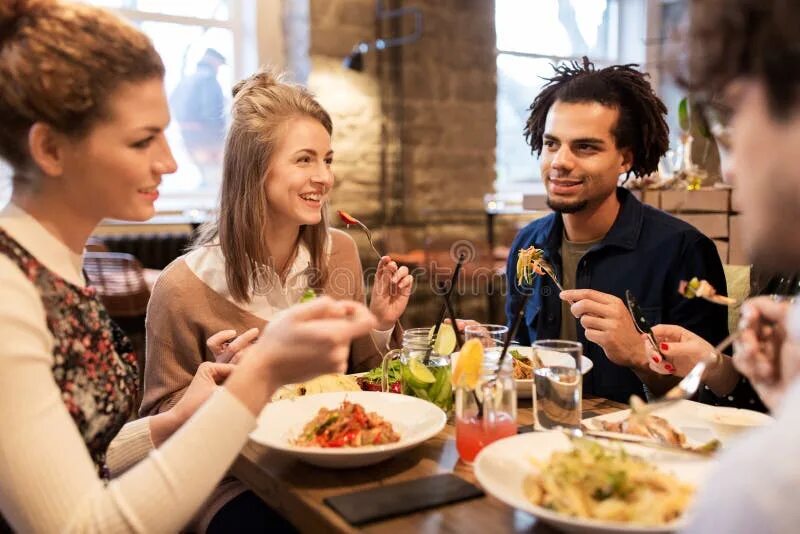 Eat out сленг. Бар insider москва. Вечеринка. Are you at restaurant. Люди смеются в кафе.