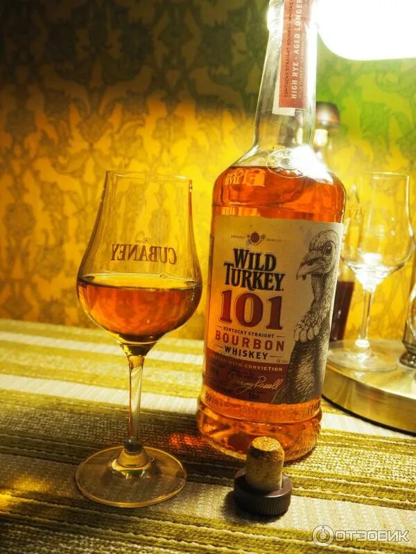 101 turkey. Бурбон вайлд турки 101. Wild Turkey 101. Виски Wild Turkey 101. 101 Turkey виски.