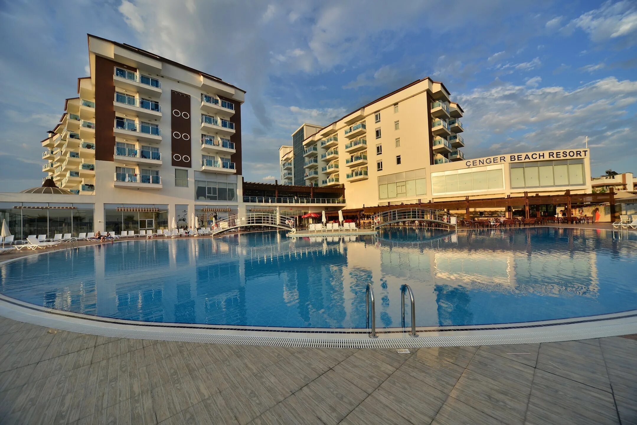 Cenger beach resort отзывы. Cenger beach 5* кызылот, сиде, 200 м до моря. Cenger beach 5* кызылот, сиде. Кизилот турция. Cenger beach 5 турция.