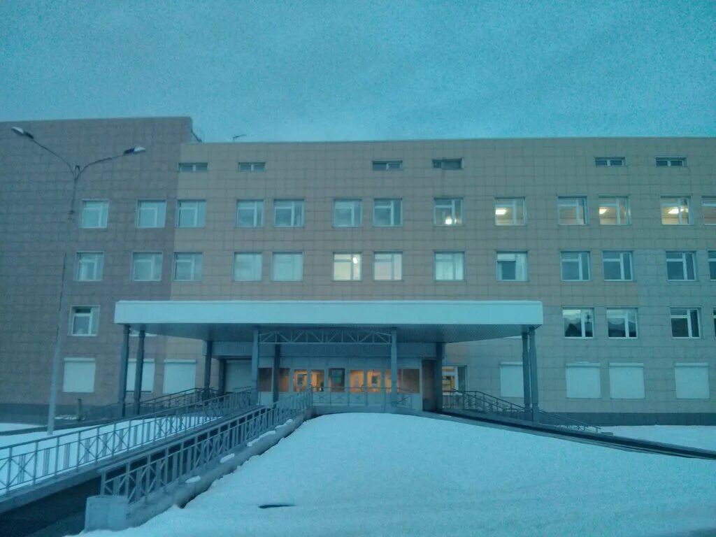 Главврач перинатального центра мурманск. Мопц балашиха. Перинатальный центр мурманск. Московский областной перинатальный центр финансы. Перинатальный центр мурманск палаты.