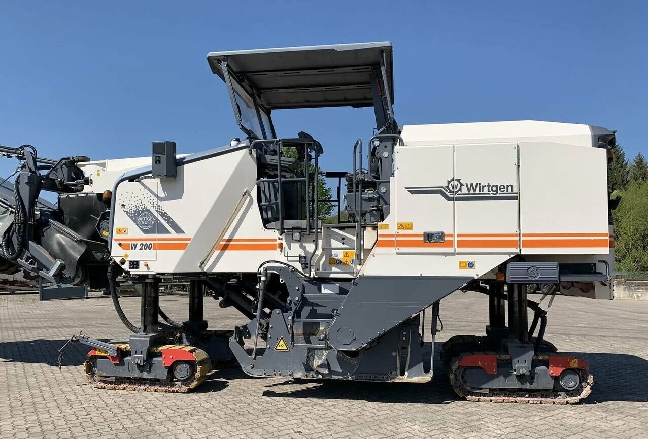 фреза дорожная wirtgen w 1000f. фреза wirtgen w2200. фреза дорожная wirtgen, w200 f. дорожная фреза виртген 2000. фреза виртген 100.