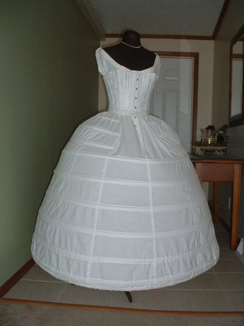 Кринолин Hoop skirt. АВ кринолин. Кринолин Инфанта. Железный кринолин.