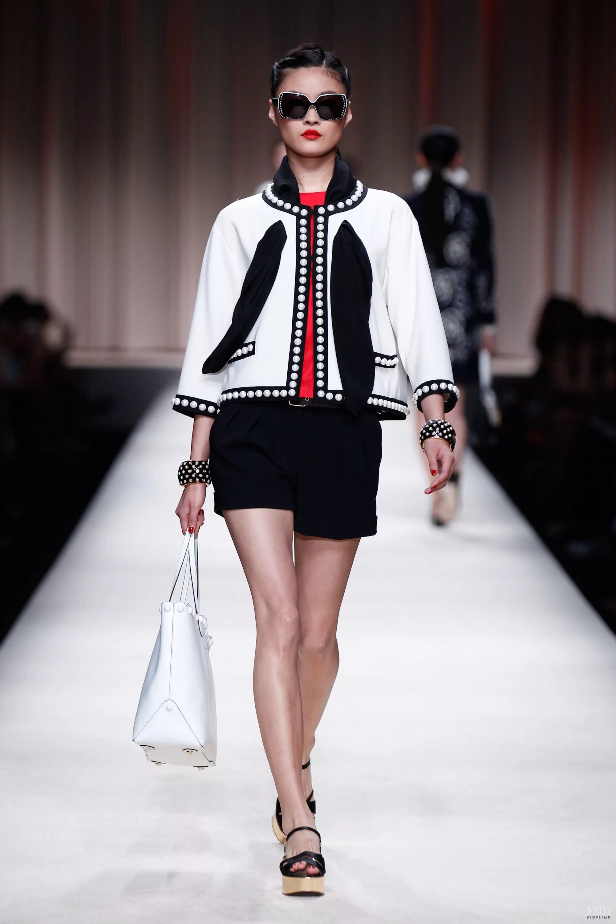 Moschino 2014. Москино коллекция 2014. Moschino Couture 2014. Современная одежда.