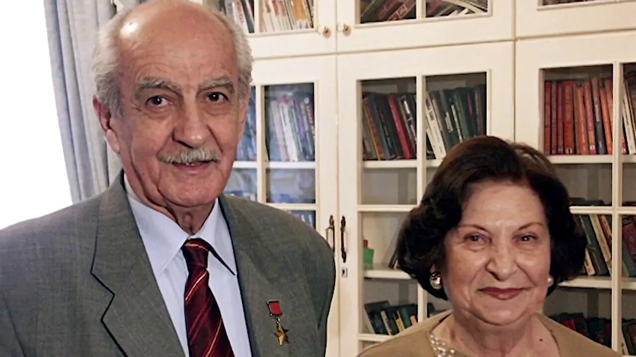 Г а вартанян. Г а вартанян. Геворк андреевич вартанян. Вартанян геворк андреевич разведчик. Геворк андреевич вартанян (1924—2012).