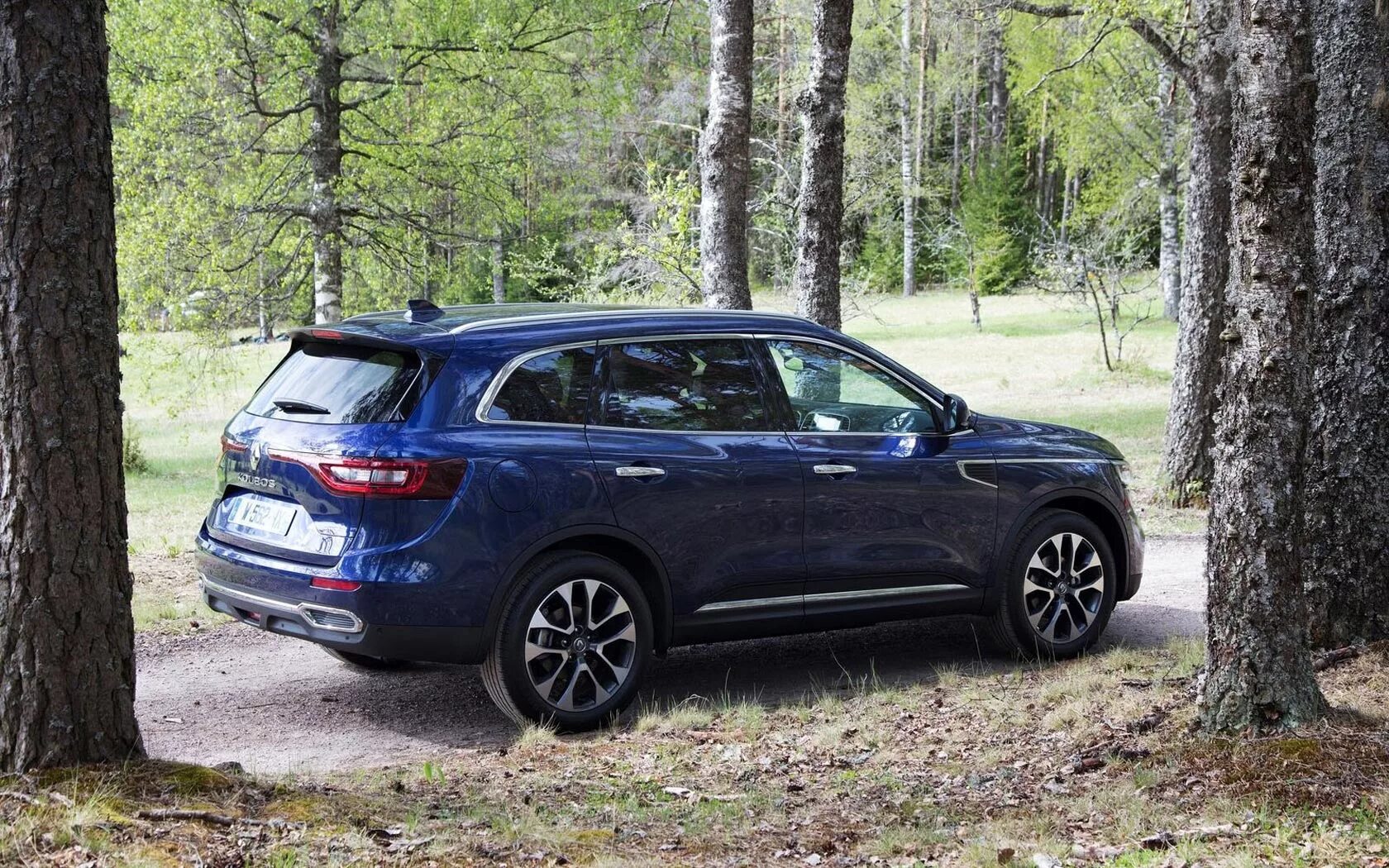 Renault KOLEOS 3. Авто Рено Колеос фото. Renault KOLEOS отзывы. Рено Колеос 2022 отзывы владельцев.