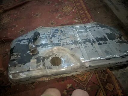 Сколько бензобак на ниве