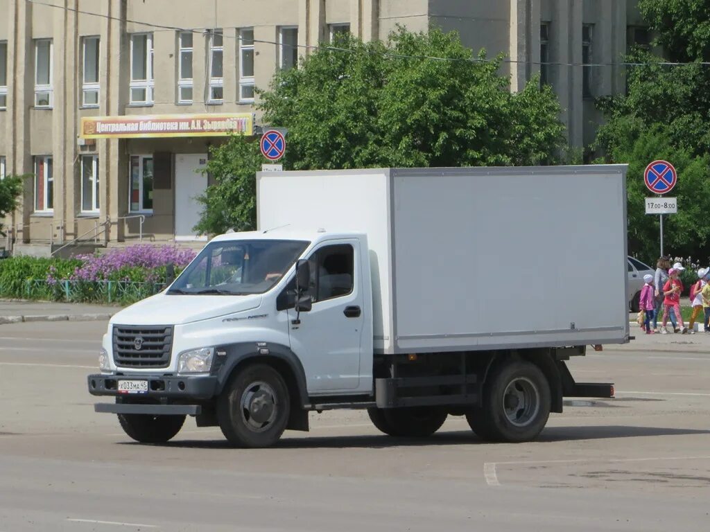 ГАЗ c41r13. 279765 На шасси ГАЗ c42r33. Фургон на шасси ГАЗ.