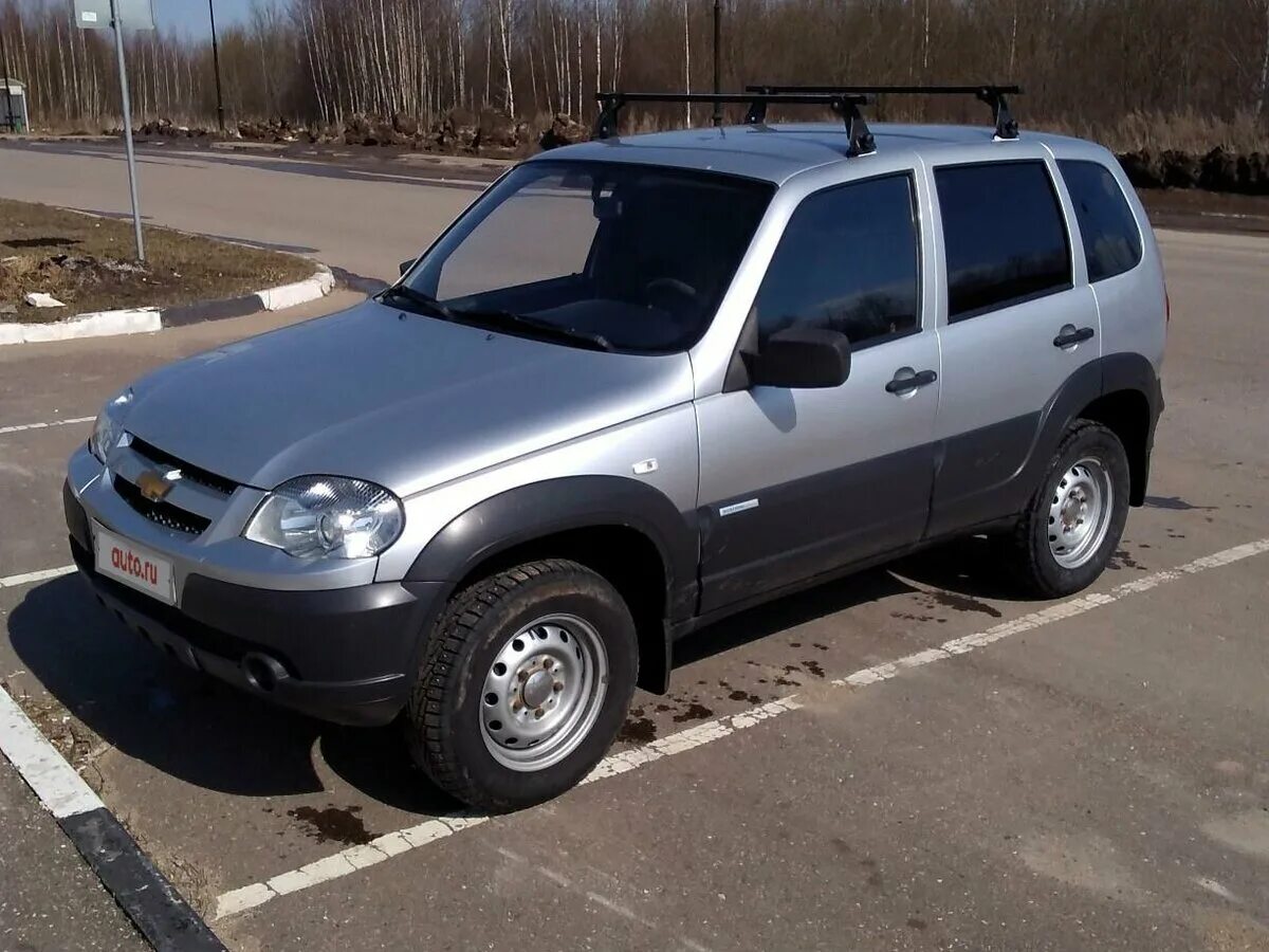 Купить шевроле нива нижегородская область авито. Шеви Нива 2011. Chevrolet Niva 2011 года. Chevrolet Chevrolet Niva 2011. Шевроле Нива 2011 года.