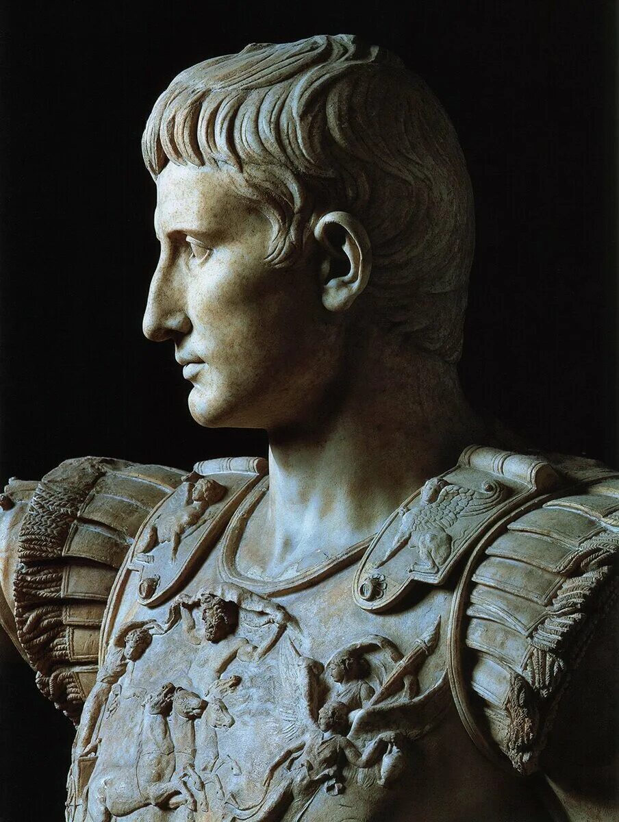 Октавиан август римский. Октавиан август Римский Император. Римский Император Октавиан август скульптура. Статуя Октавиана августа.