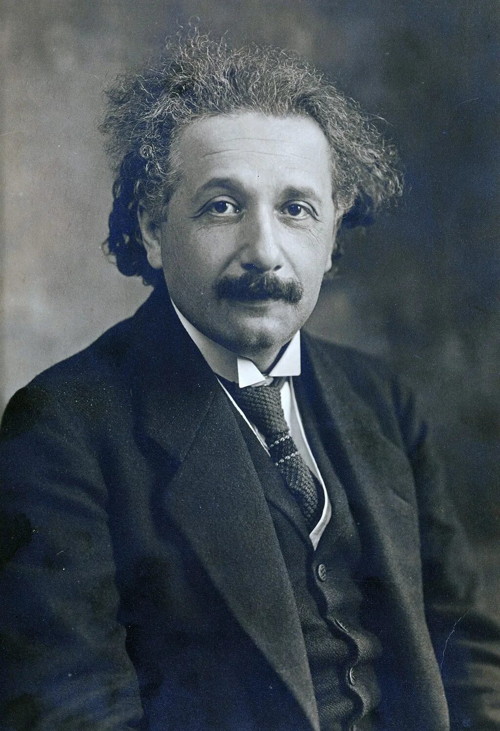 Einstein. Einstein