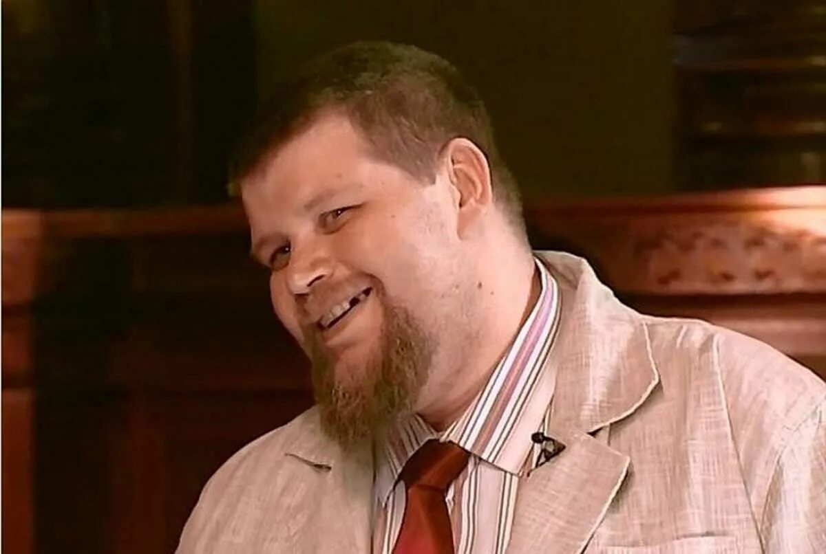 Битва экстрасенсов 9. Юрий испарьянц. юрий испарьянц экстрасенс. юрий испарьянц битва. александр фад битва экстрасенсов.