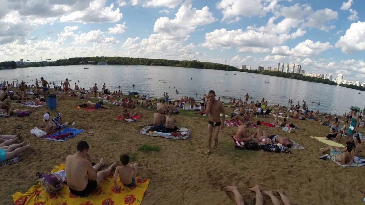 Рублевский пляж живописная бухта. Живописная бухта пляж рублево. Пляж рублево мякининское шоссе. Рублевский пляж. Рублевский пляж.