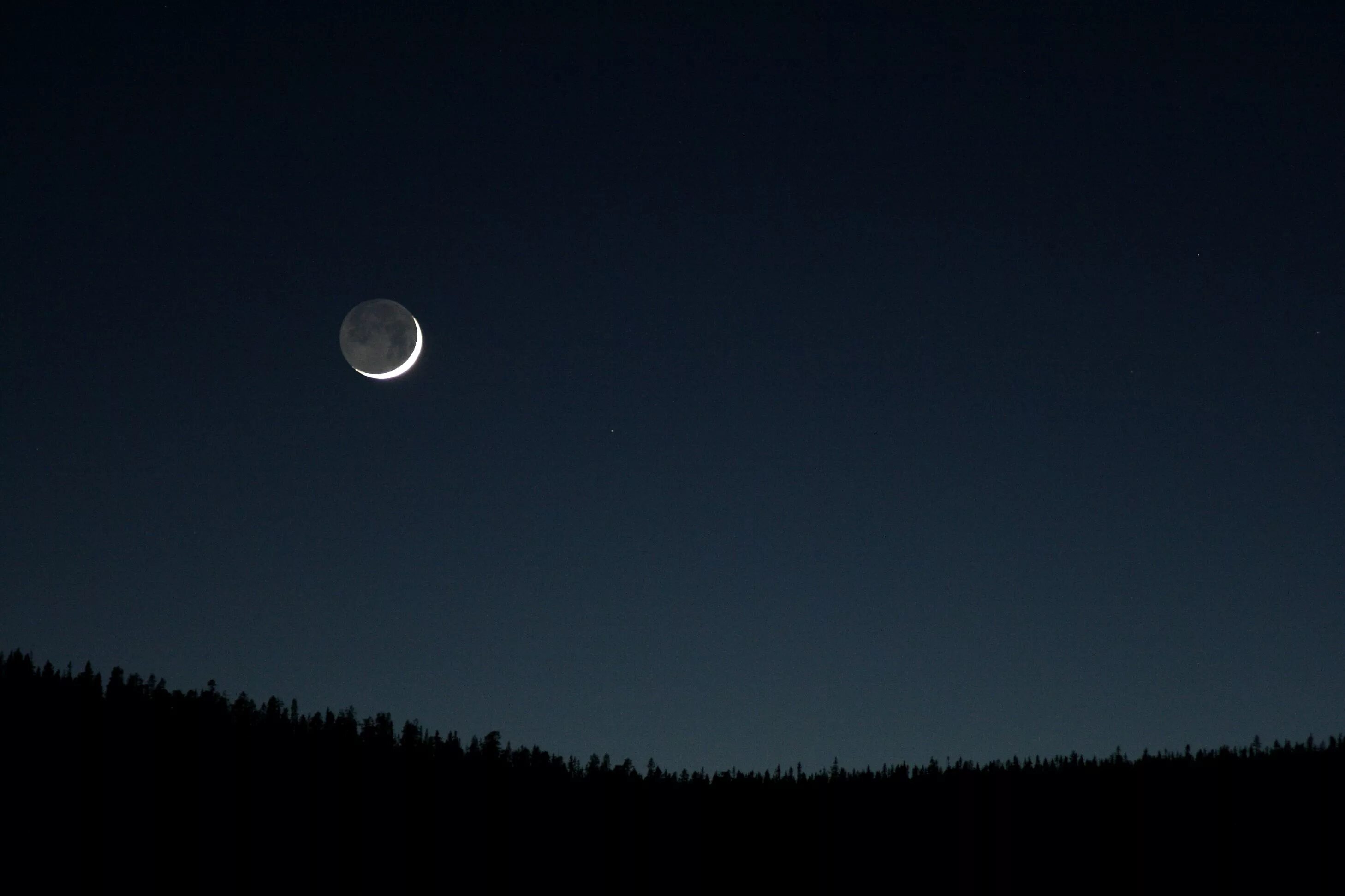 Le lune. Новолуние. Фото Луны. Луна месяц. Новая Луна.