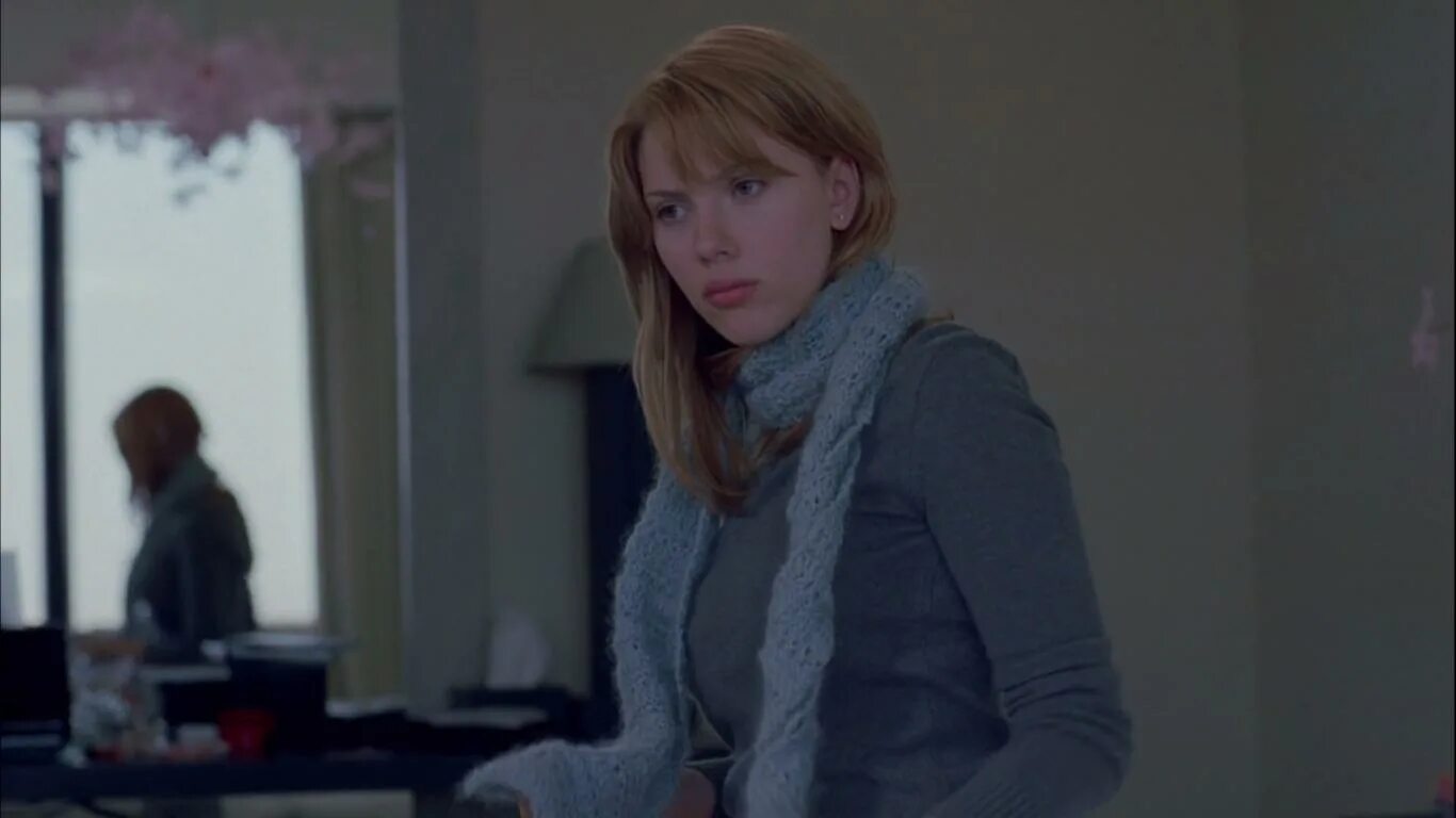 трудности перевода кадры из фильма. трудности перевода трейлер. билл мюррей и скарлетт йоханссон. Lost in translation фильм. билл мюррей и скарлетт.