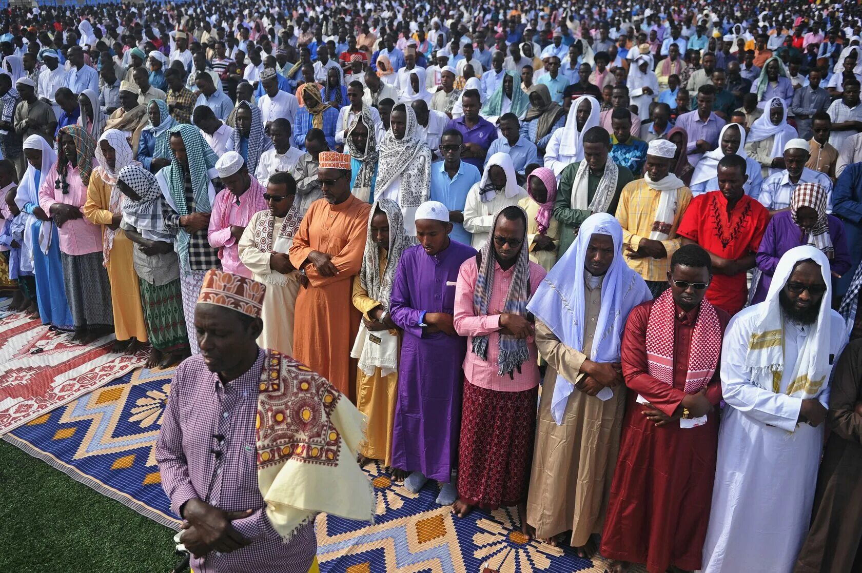 Этническими христианами. Сомалийцы народ Африки. Мусульмане в Африке. Мусульмане в Нигерии.