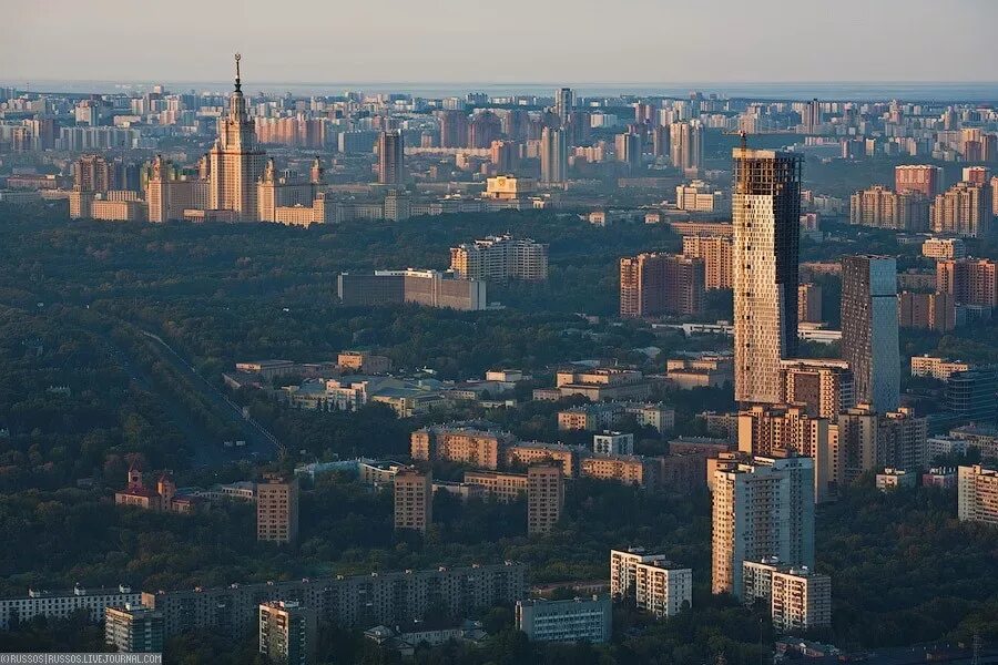 Мгу район москвы. Раменки МГУ. Раменки район Москвы. Район МГУ В Москве. Раменки Мосфильмовская район.