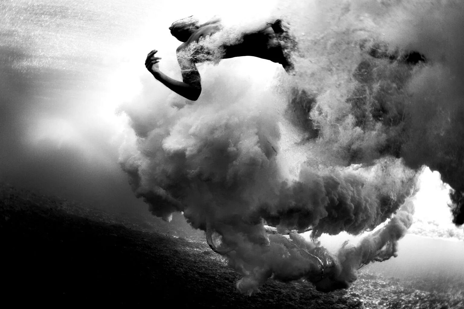 бездна. падение в бездну арт. падение в пустоту. человек падает в бездну. падая в бездну.