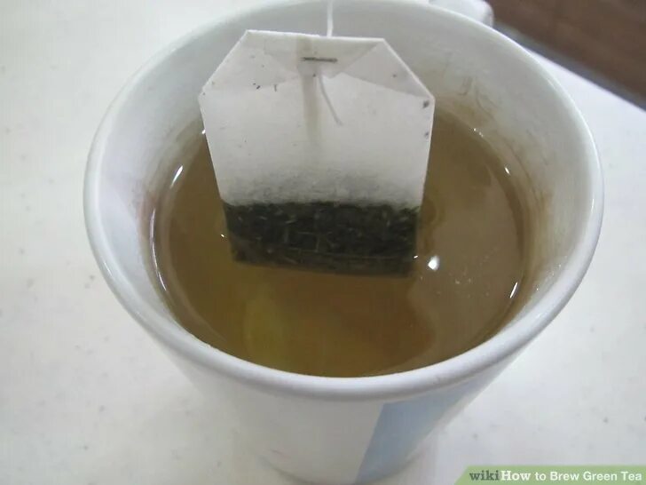 Чайные пакетики заваренные. Заварка чая в пакетиках. Чайный пакетик в воде. Стакан для заварки. Чай в пакетиках заваренный.