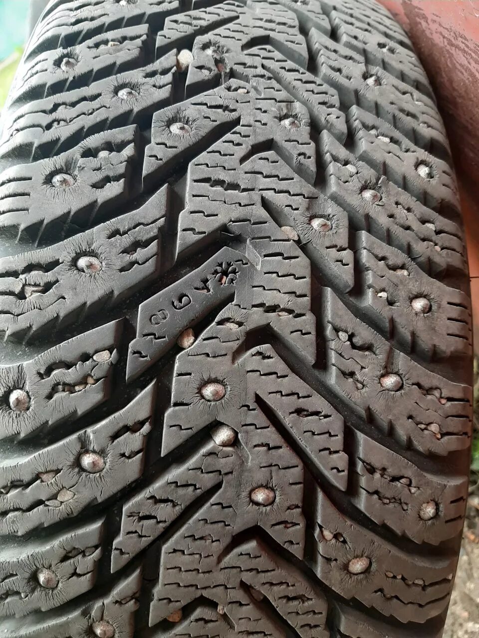Резина хакапелита нордман. Nokian hakkapeliitta 8 suv. Зимние шины нокиан нордман 7. Nokian tyres nordman 8. Nokian hakkapeliitta r5 suv.