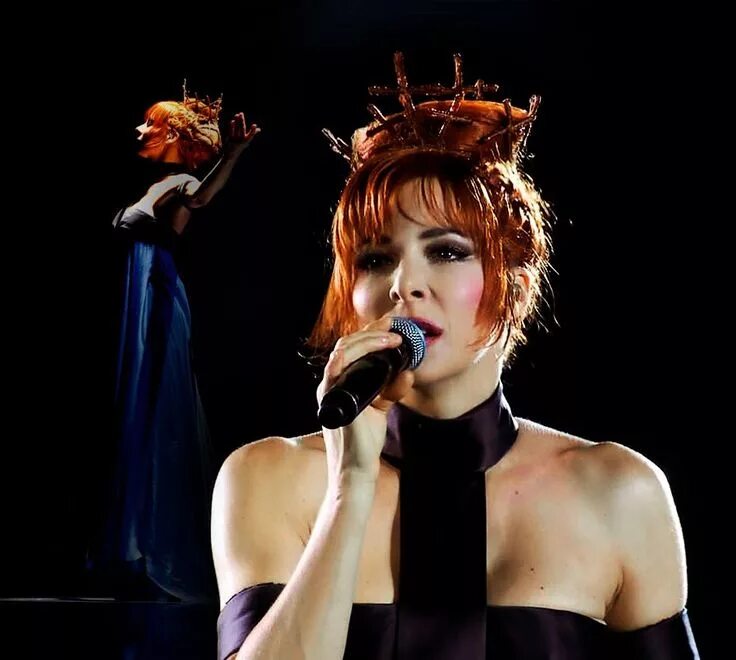 Mylene farmer википедия. Mylene farmer группа.