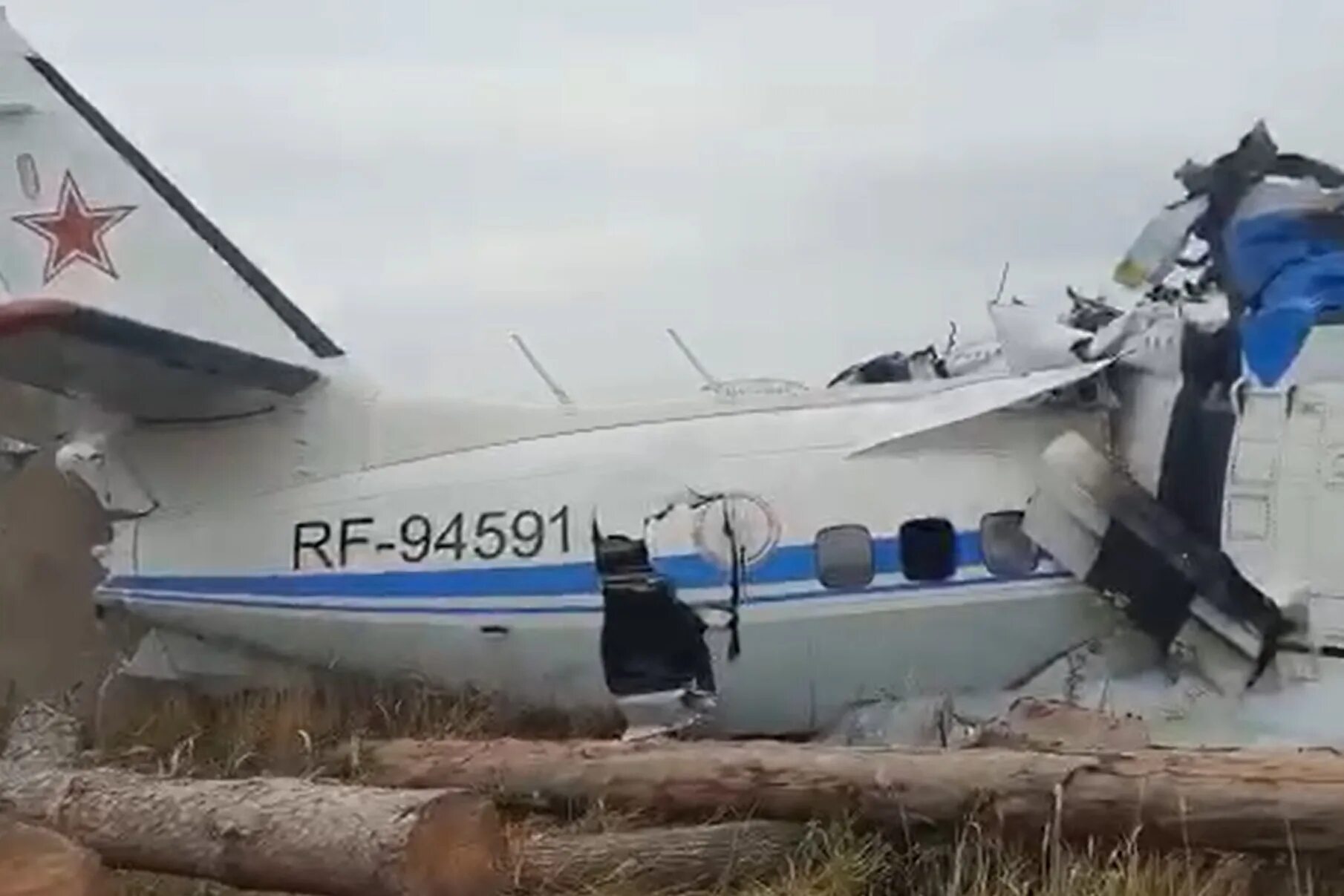 Катастрофа л410 в Мензелинске. Катастрофа l-410 в Татарстане. Л-410 Мензелинск.