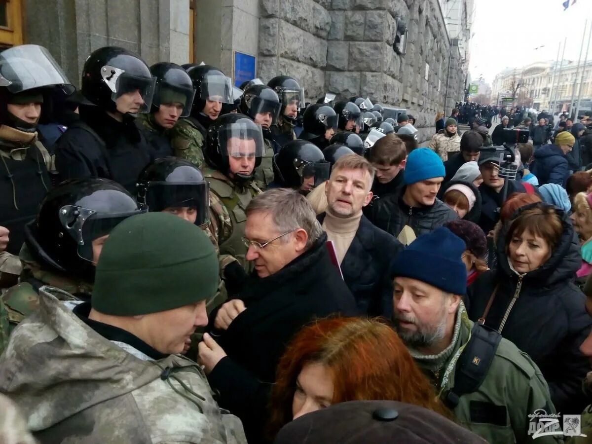 Новости харькова сегодня свежие события. Последние событие в Харькове. Активисты Харькова 2014. Новости Украины Харьков самые. Харьков новости последнего часа.