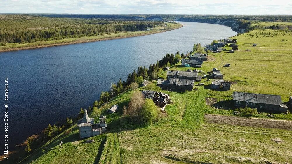 1655 год. Сретенско-михайловская церковь красная ляга. Подпорожье архангельская область храм. Церковь в замошье каргопольский район архангельской области. Веркола пинежский район.