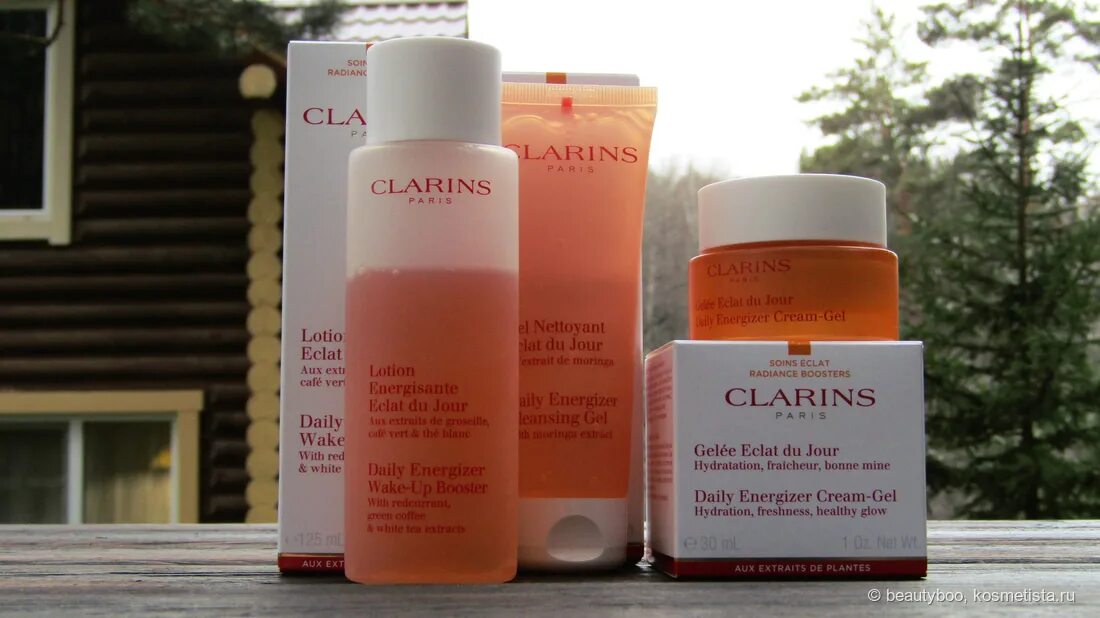 Очищающий гель кларанс. Clarins eclat du jour набор с косметичкой. Clarins для умывания. Крем кларанс сияние кожи. Eclat du jour.