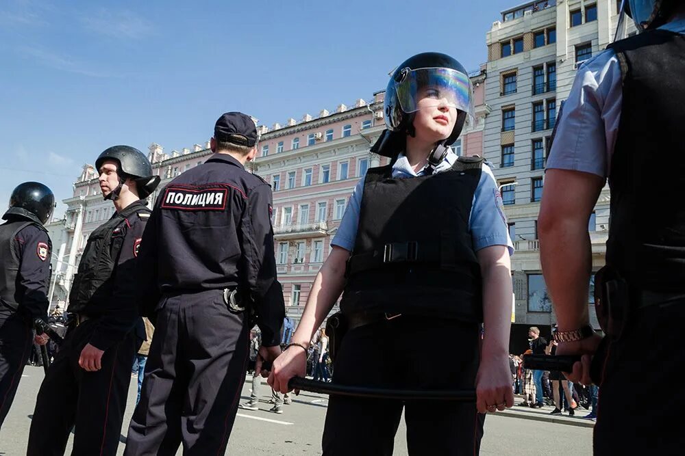 Работает в полиции 20. Профессия полиция. специальность полицейского. полиция россии. профессия сотрудник полиции.