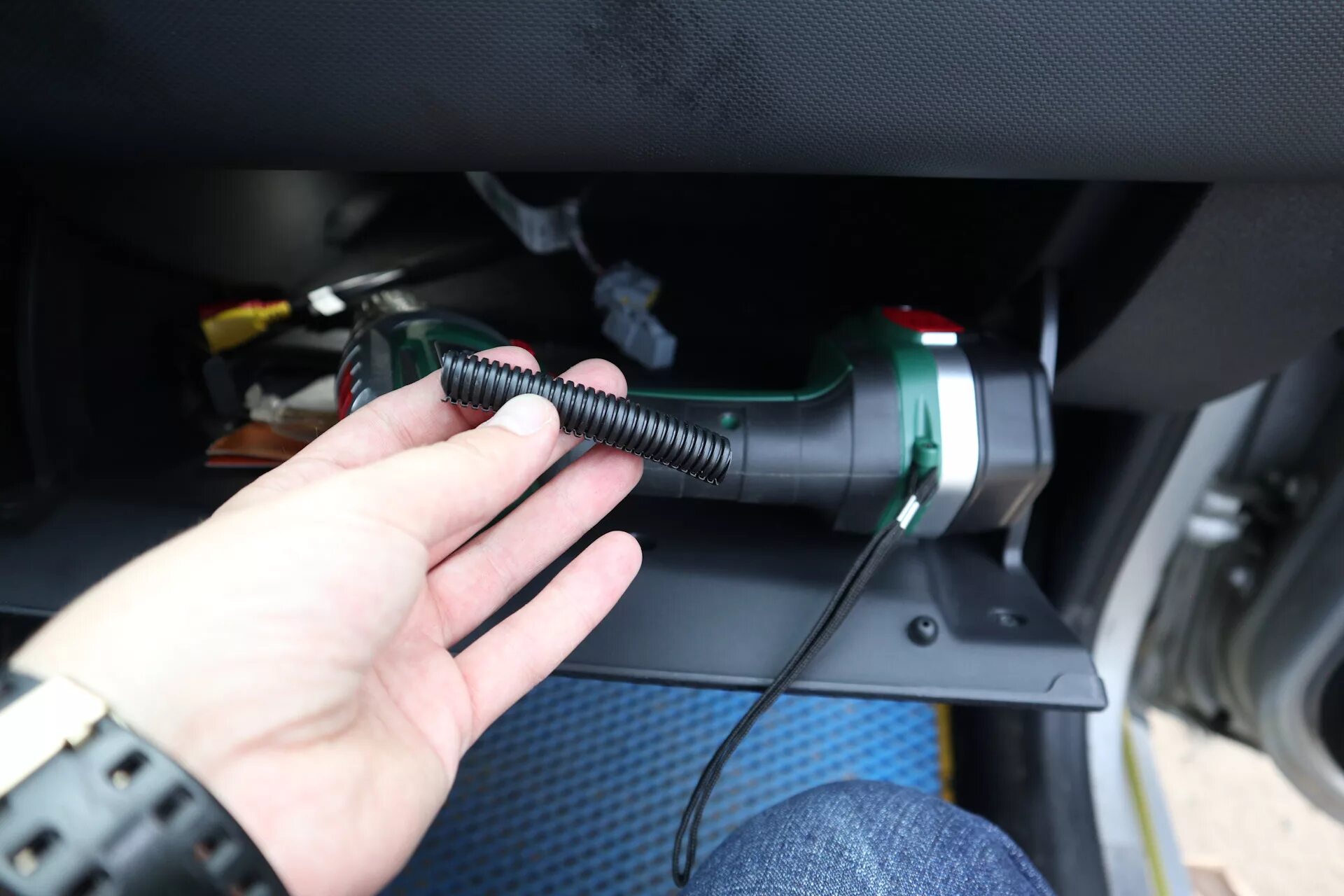 Обд дастер. Диагностический разъём солярис 2. renault duster разъём obd2. разъем обд 2 солярис. диагностический разъем santa fe 2.