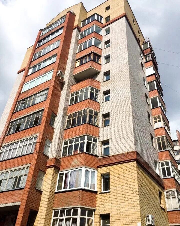 Чапаева 11 белгород. Чапаева 11 белгород. Чапаева 11 киров на карте. Чапаева 11 фото. Чапаева 11 чебоксары.