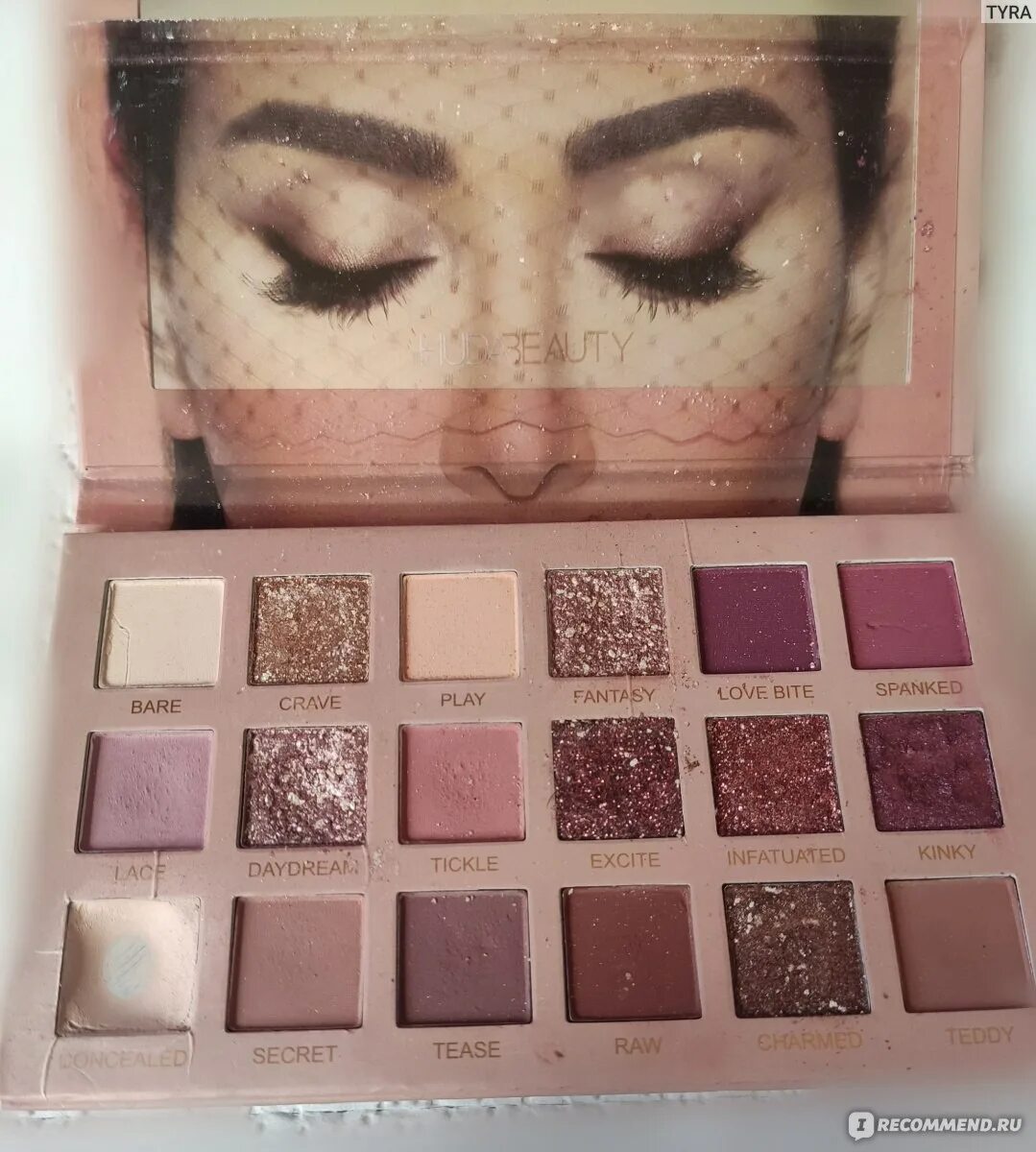 Хуго бьюти палетка. Худа бьюти нюд. Худа бьюти нюд. Худа бьюти нюд. Макияж палеткой huda beauty naughty.